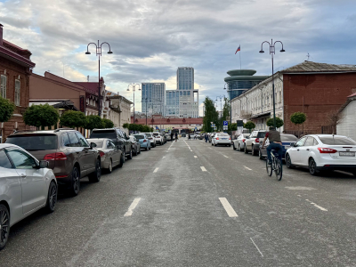 Автомобильное движение в центре Уфы