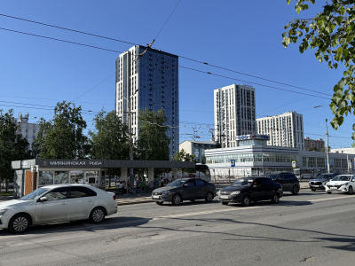 Автомобили в городе