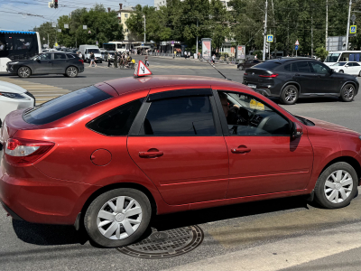 Учебный автомобиль