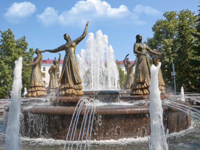Фонтан «Семь девушек»