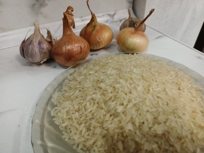 Лук, чеснок и рис