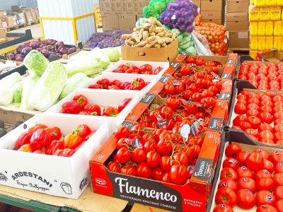 Прилавки магазина